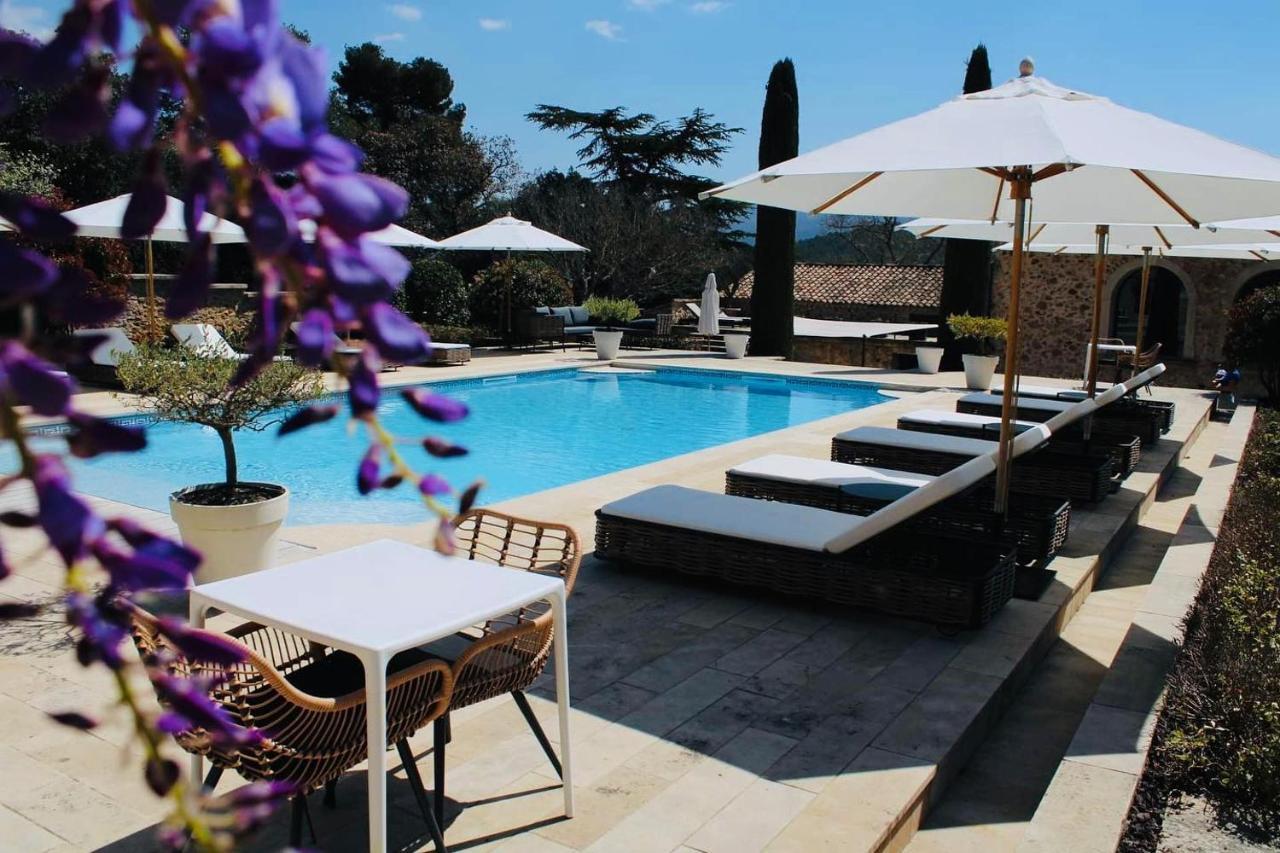 Bed and Breakfast Domaine De La Citerne Nans-les-Pins Exterior foto