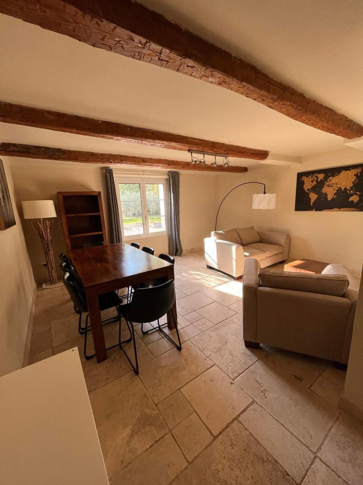 Bed and Breakfast Domaine De La Citerne Nans-les-Pins Zimmer foto